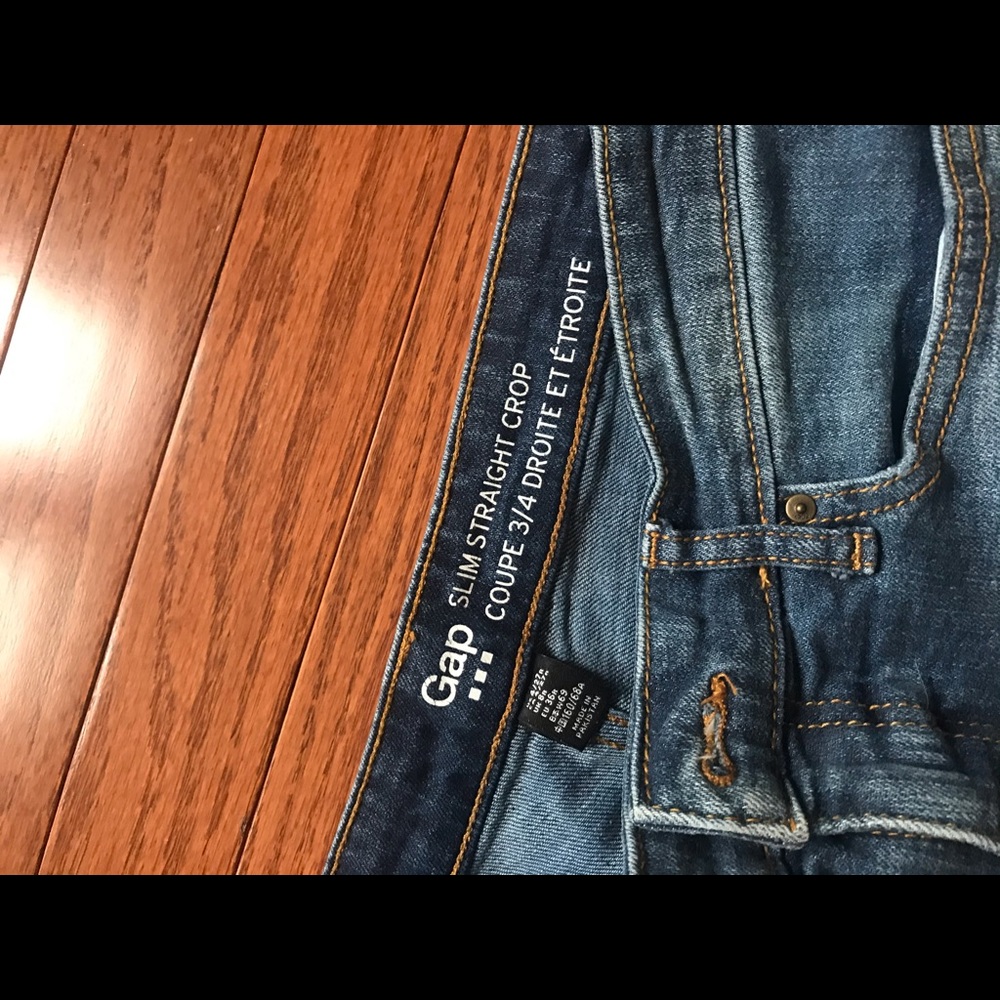 Gap slim straight crop